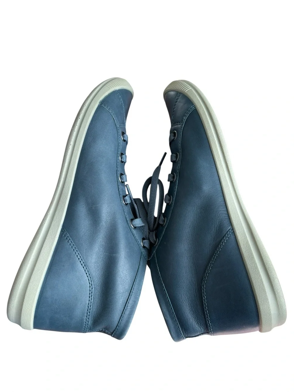 Lorelai Chukka blue leather Boots - Women's size 7.